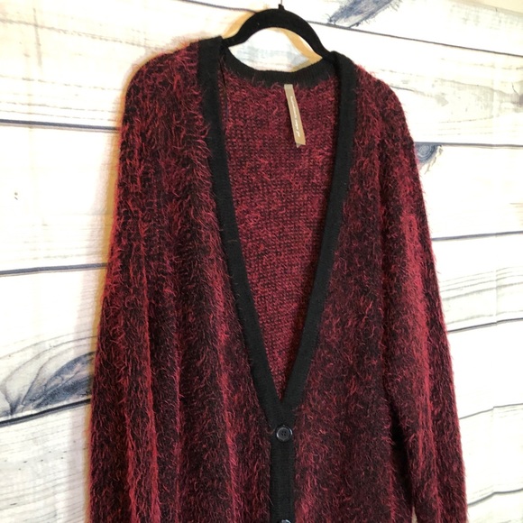Pennington’s red and black buttoned knit cardigan 3x - Picture 11 of 15